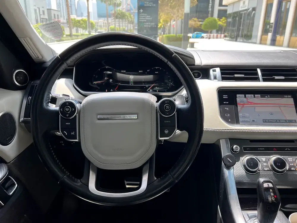 Land Rover Range Rover Sport SVR 2016 - Canadian Specs - Image 8