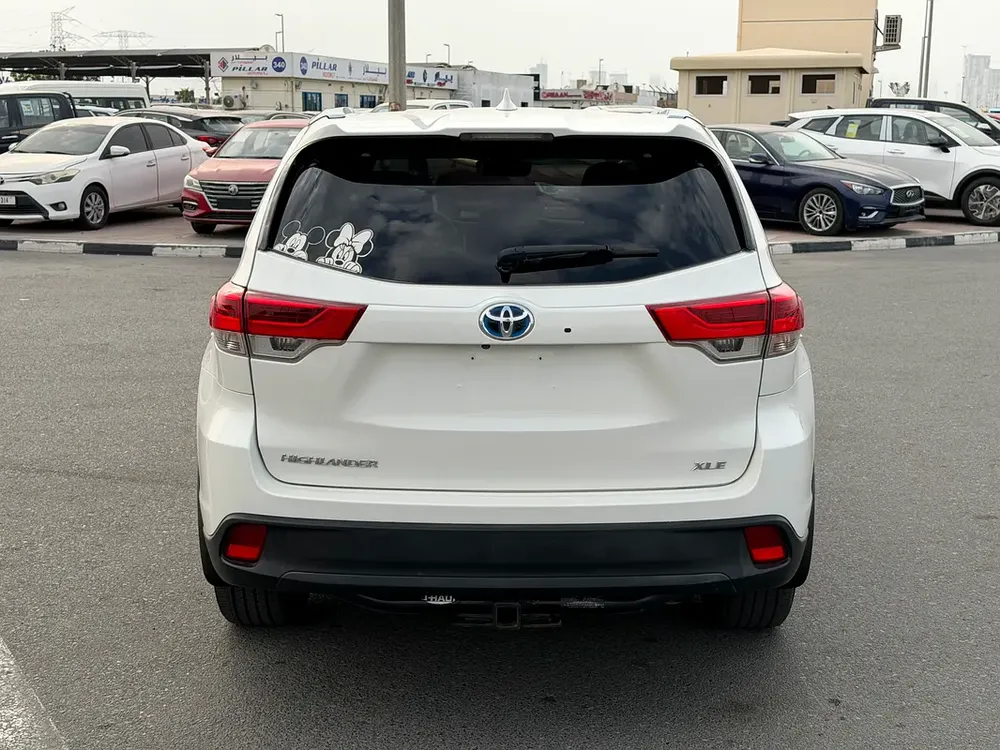 2018 TOYOTA HIGHLANDER XLE HYBRID AWD FULL OPTIONS IMPORTED FROM USA - Image 6