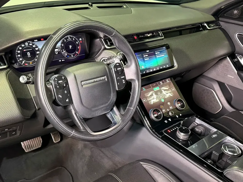 RANGE ROVER VELAR P250 SE R DINAMIC 2020 GCC FHS - Image 7