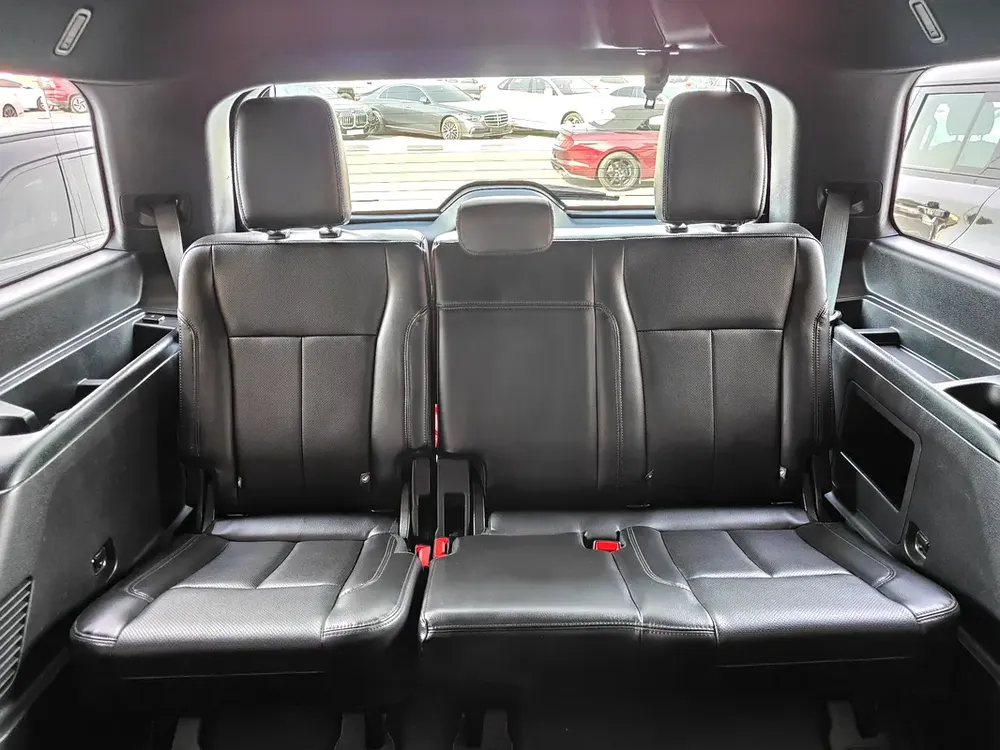 AED 950 P.M | 2018 Ford Expedition XLT | Under Warranty | GCC | - Image 19