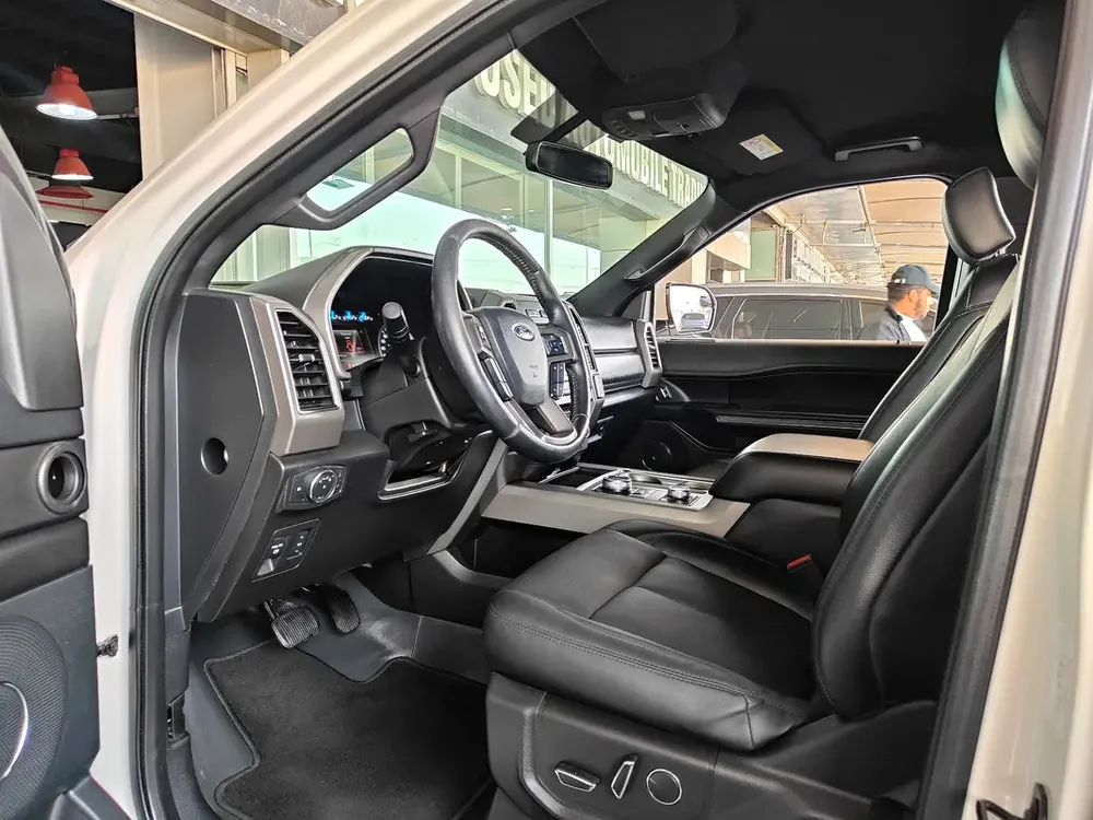 AED 950 P.M | 2018 Ford Expedition XLT | Under Warranty | GCC | - Image 9