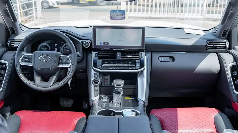 2026 Toyota Land Cruiser VXR 3.5L AT Hybrid - Image 12