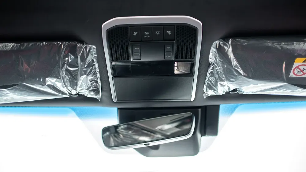 2026 Toyota Land Cruiser VXR 3.5L AT Hybrid - Image 13