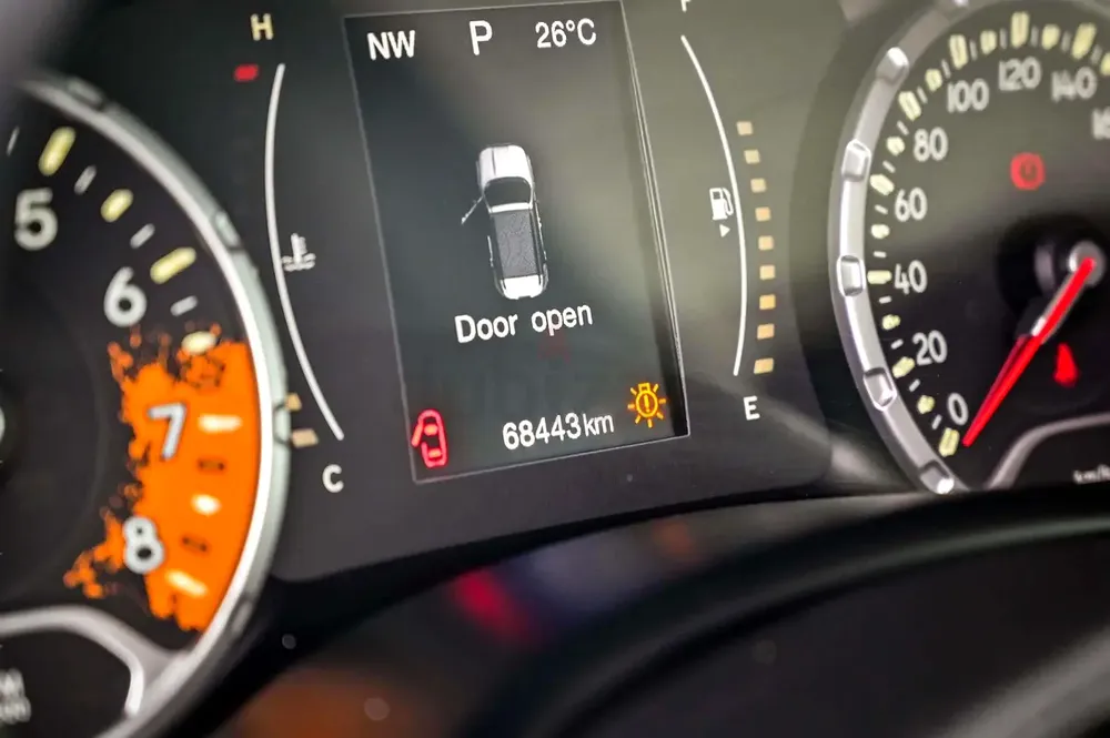 AED 1018/month | 2016 Jeep Renegade Latitude | GCC Specs | Ref#442709 - Image 17