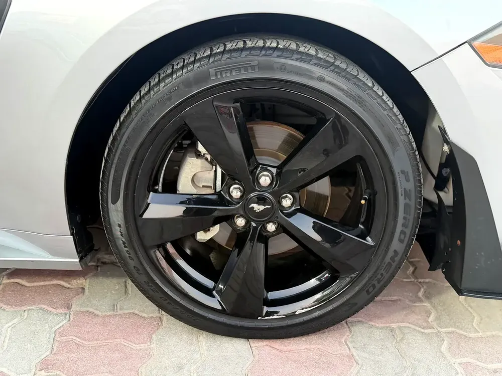 Ford Mustang Ecoboost 2022 American Specs well maintained only 34500 kms - Image 10
