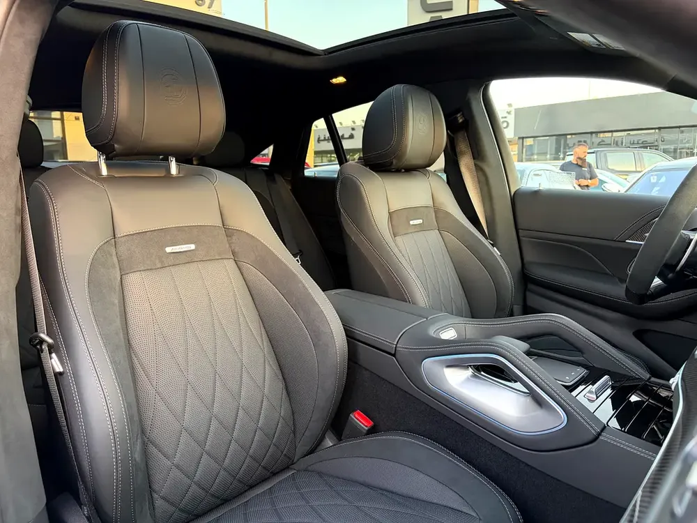 Mercedes-Benz GLE 53 Coupe 4MATIC+ 2026 - American Specs - GCC Car - Image 6