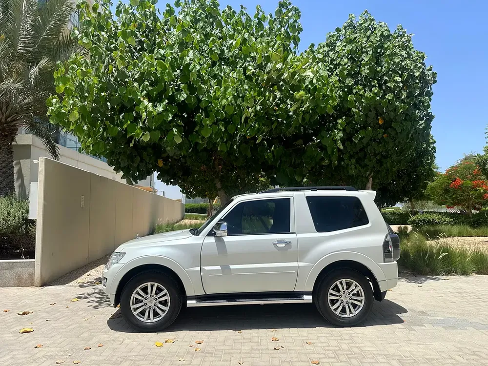 Mitsubishi Pajero GLS 2018 | GCC Specs | Well Maintained - Image 5