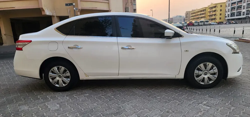 NISSAN SENTRA 2015 1.6L - Image 4
