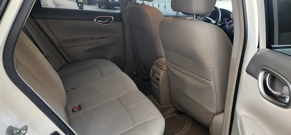 NISSAN SENTRA 2015 1.6L - Image 7