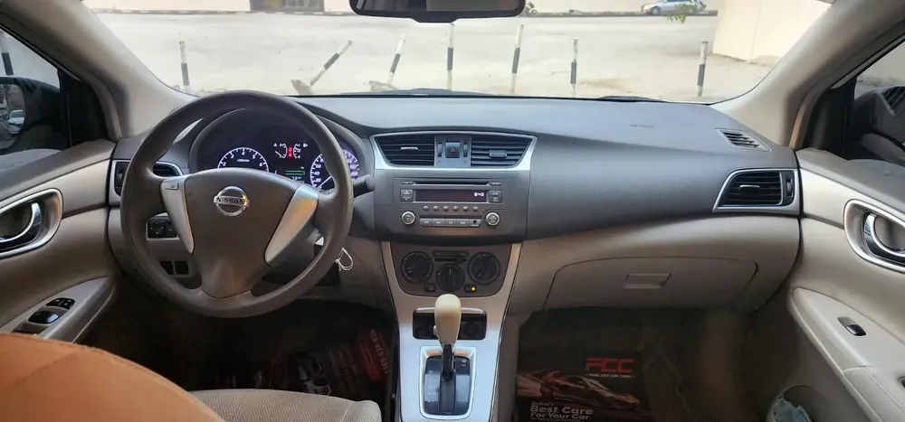 NISSAN SENTRA 2015 1.6L - Image 9