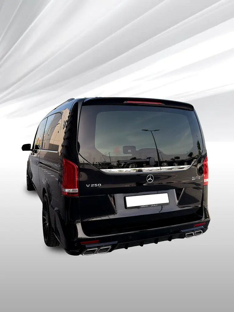2022 Gargash Mercedes-Benz V-Class V 250 GCC Specs | Low Mileage | Luxury 7-Seater - Image 4