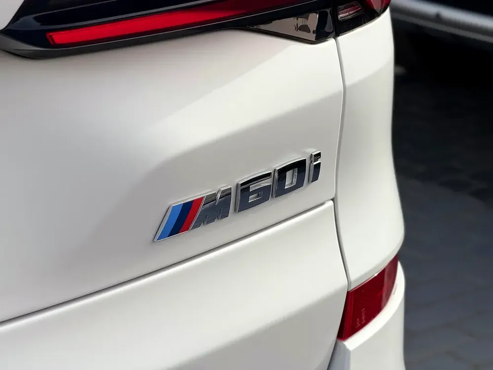 BMW X5 M60i 2025 GCC Specs - Under Warranty and Service Contract - Image 11