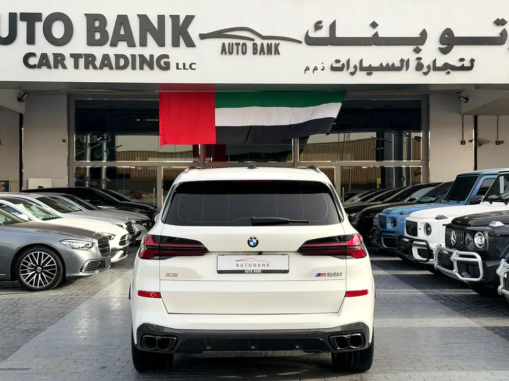 BMW X5 M60i 2025 GCC Specs - Under Warranty and Service Contract - Image 12