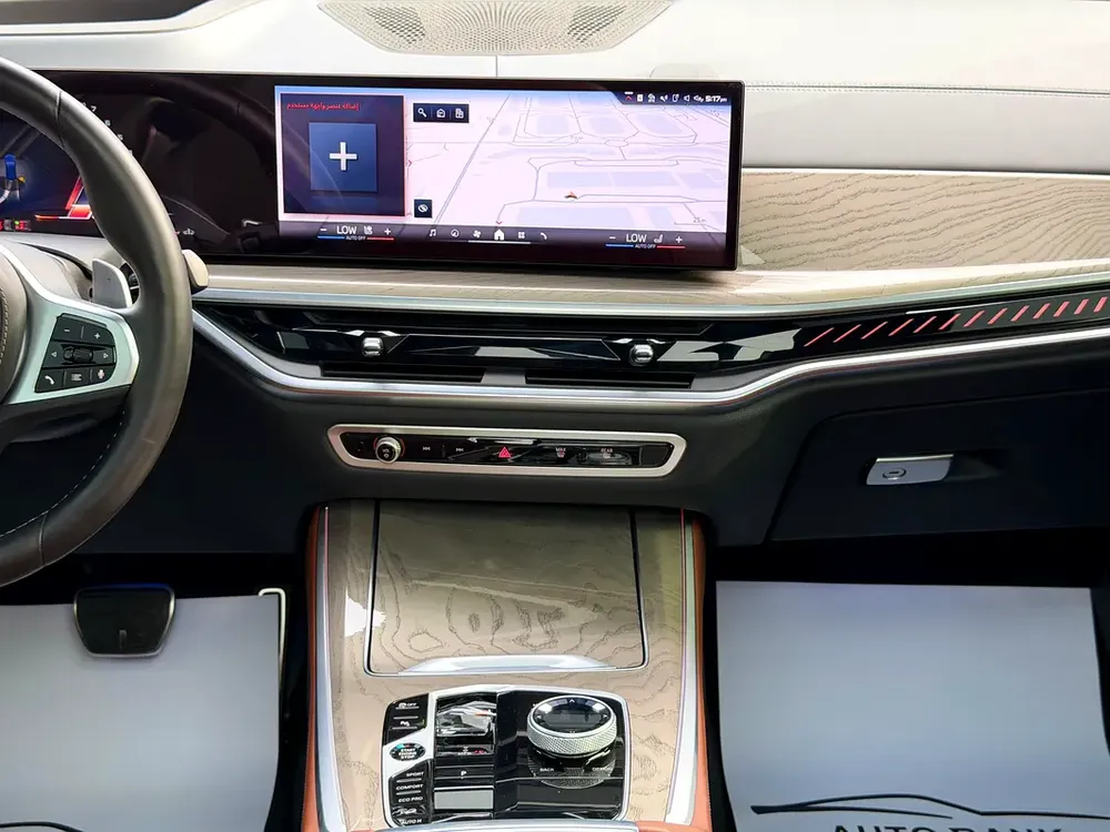 BMW X5 M60i 2025 GCC Specs - Under Warranty and Service Contract - Image 7