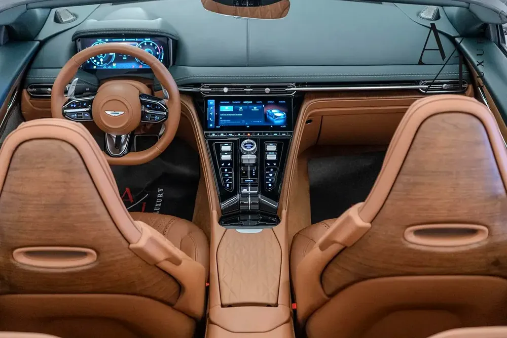 2025 Aston Martin DB12 Volante, With Warranty & Service Contract, Fully Loaded, GCC Specs - Image 7