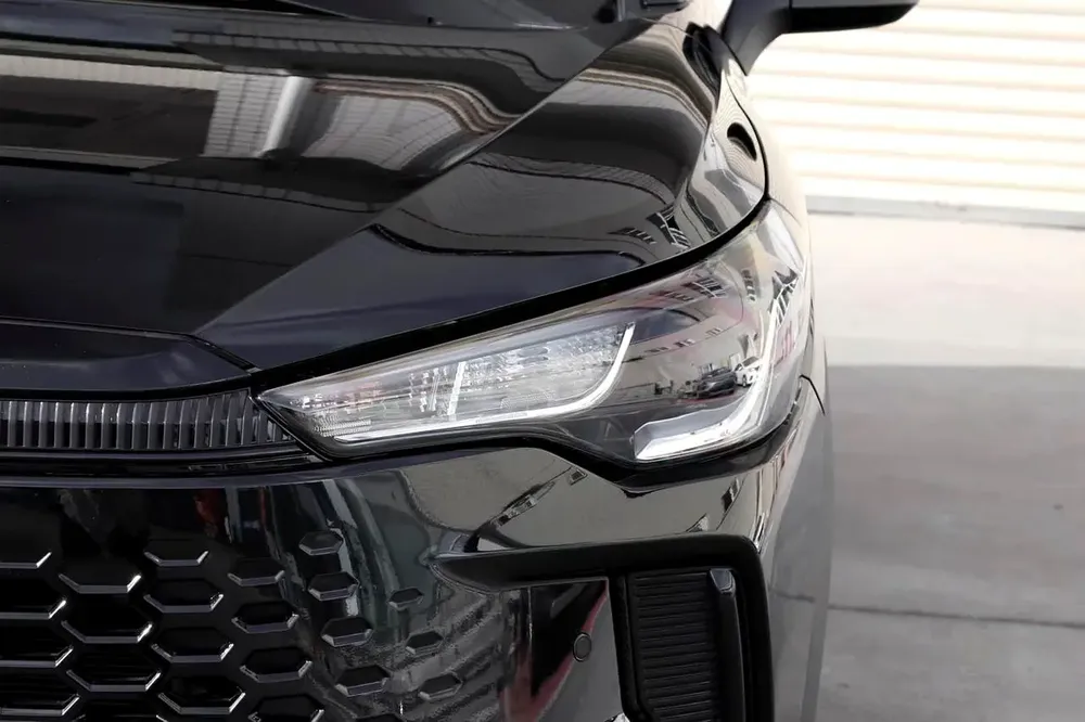 New Face Toyota Corolla Cross Elite Hybrid - Image 9