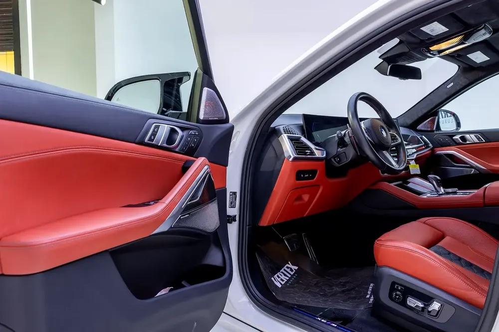 2024 BMW X6M Competition - Unrivaled Performance and Luxury - Image 8