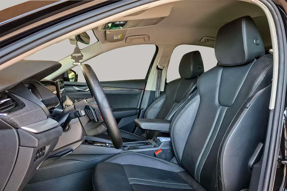 AED 1003/month | 2023 Skoda Octavia Style | GCC Specs | Ref#394654 - Image 11