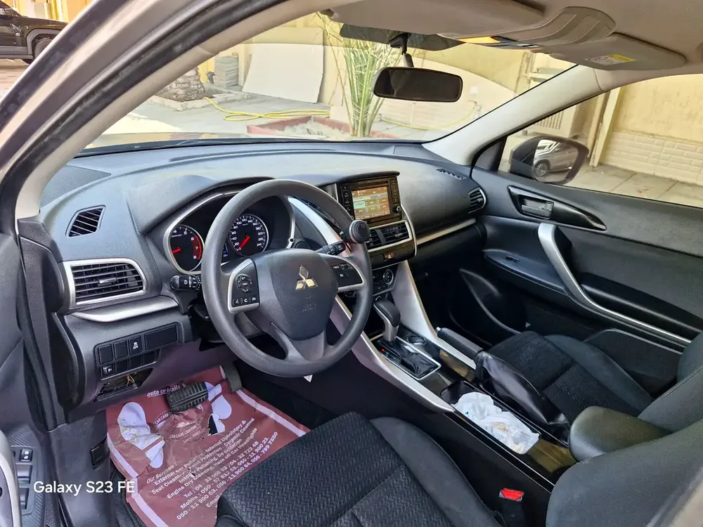 2019 Mitsubishi Eclipse Cross 1.5L GLX – GCC Specs – Excellent Condition for urgent sale - Image 5
