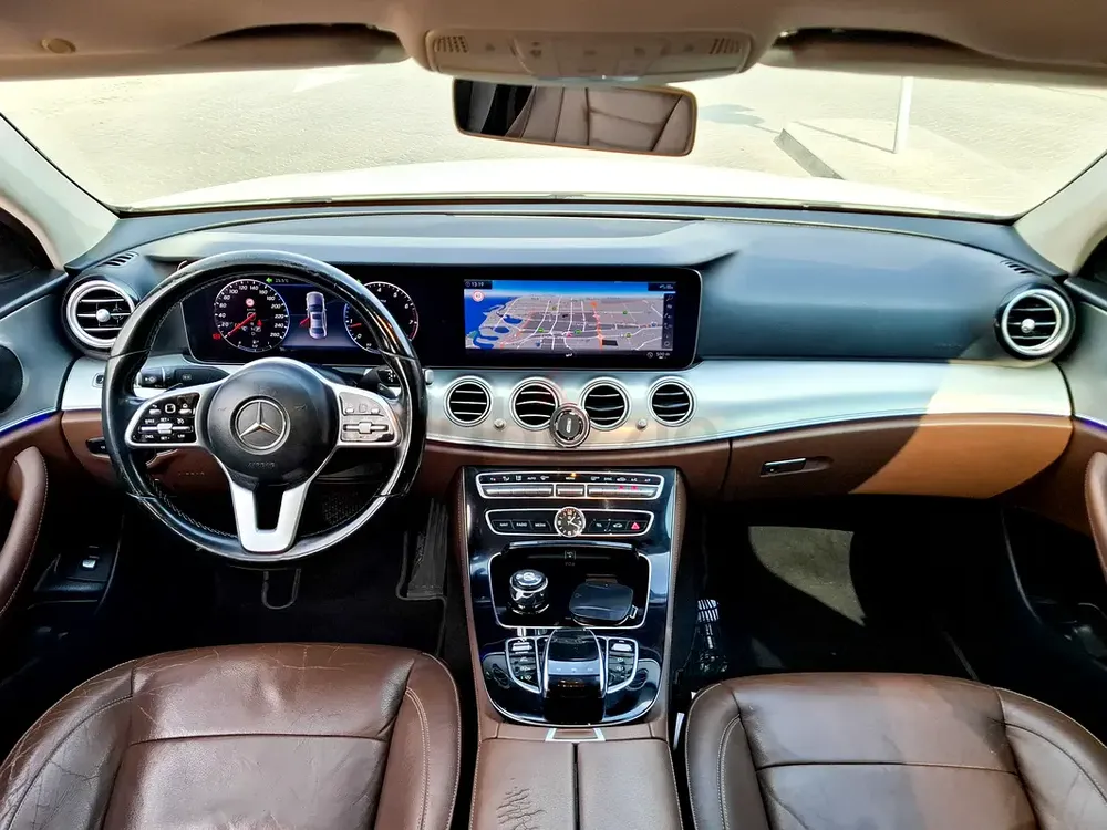AED 1292/month | 2019 Mercedes-Benz E-Class E 350 | GCC Specs | Ref#408747 - Image 9