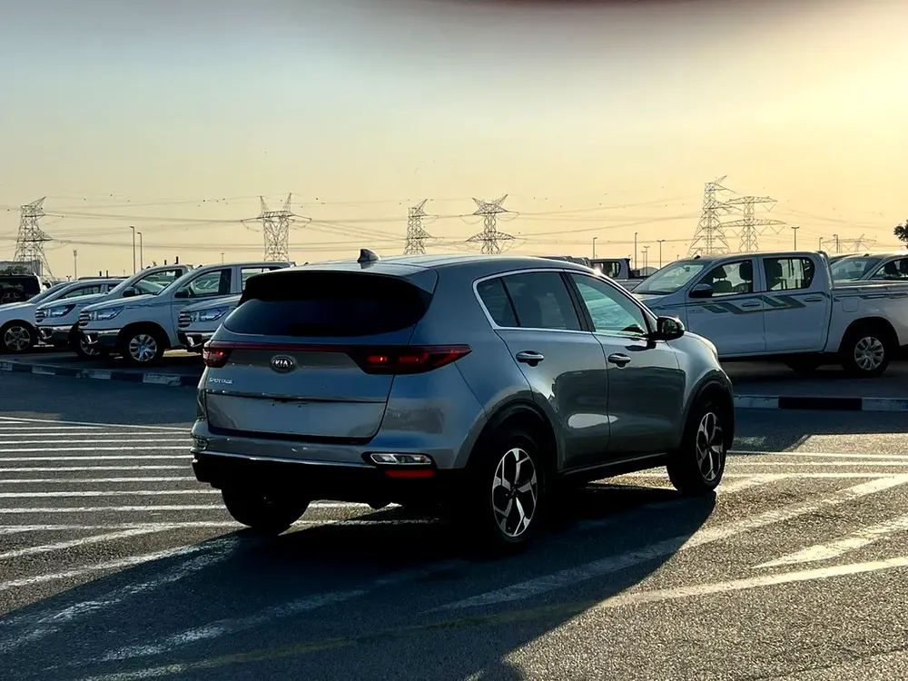 2020 Kia Spotage LX Mid-Option - 2.4L V4 - Rear Camera - Electric Seat - Image 6