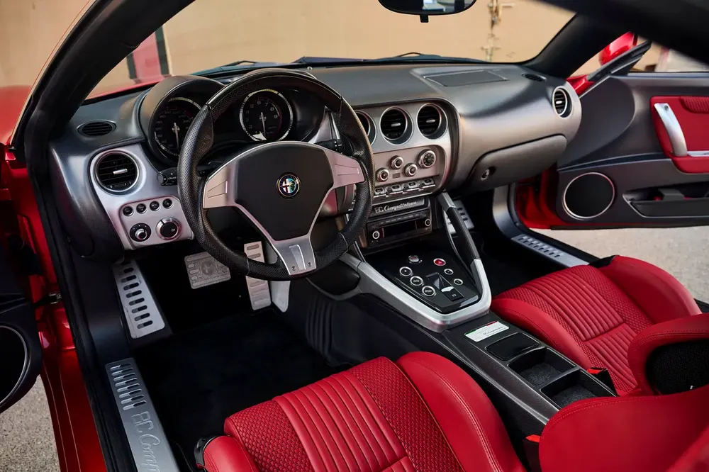 Alfa Romeo 8C Competizione - Image 10