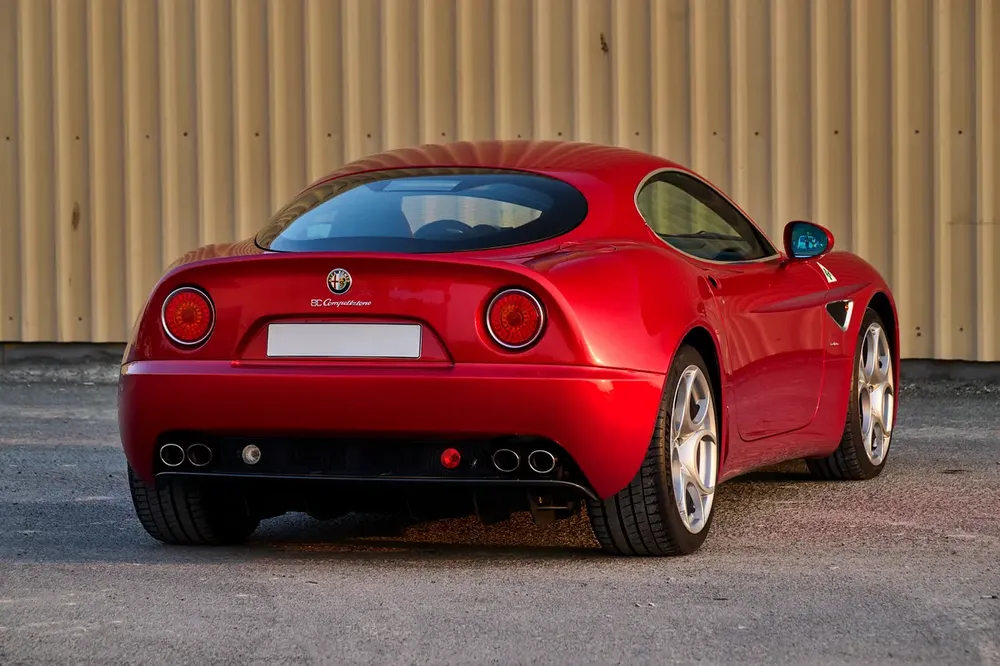 Alfa Romeo 8C Competizione - Image 5