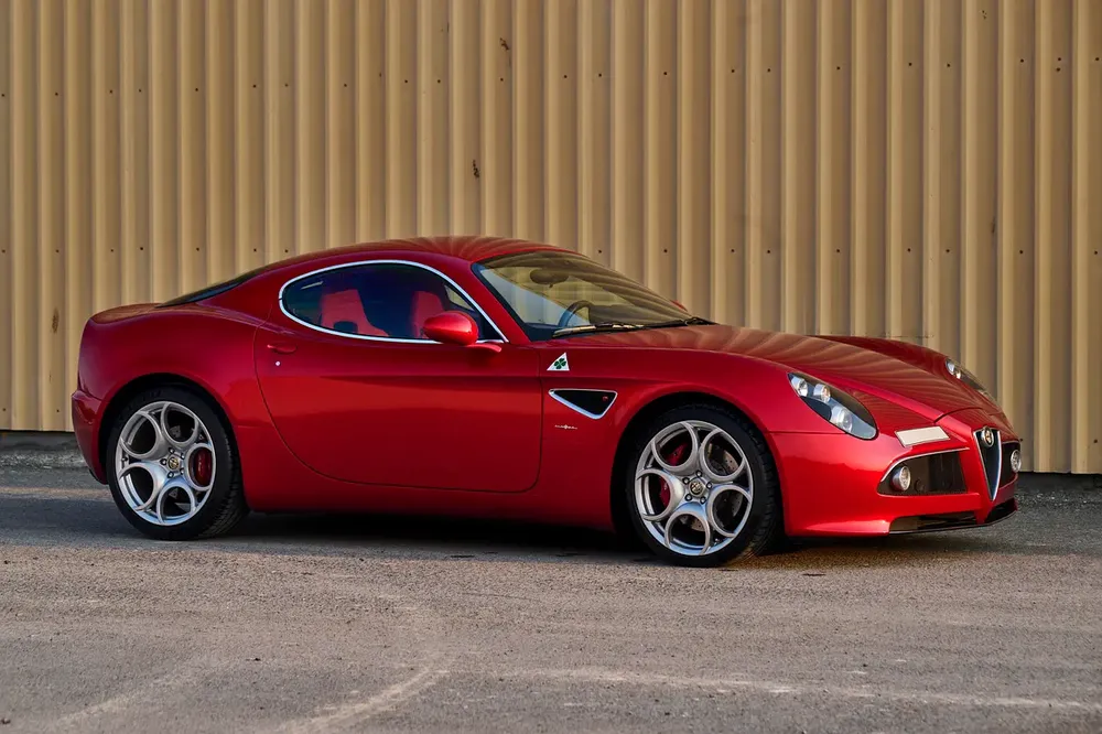 Alfa Romeo 8C Competizione - Image 7