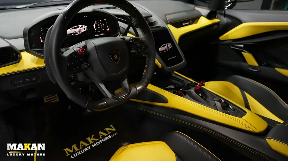 Lamborghini Revuelto - Image 4