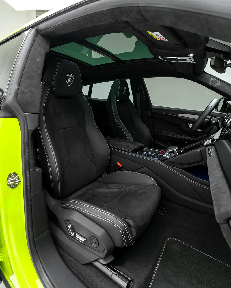 2023 Lamborghini Urus S - Image 18