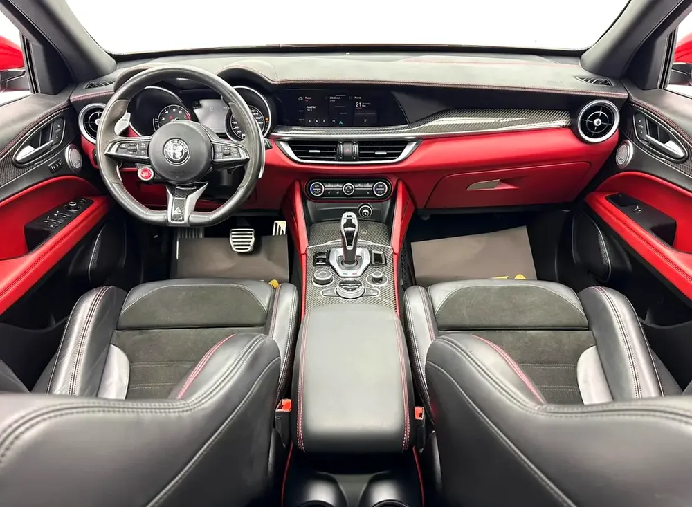 2020 Alfa Romeo Stelvio Quadrifoglio, Nov/2026 Alfa Romeo Warranty + Service Contract, FSH, GCC - Image 10