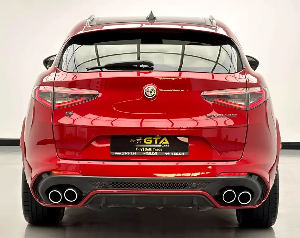2020 Alfa Romeo Stelvio Quadrifoglio, Nov/2026 Alfa Romeo Warranty + Service Contract, FSH, GCC - Image 5
