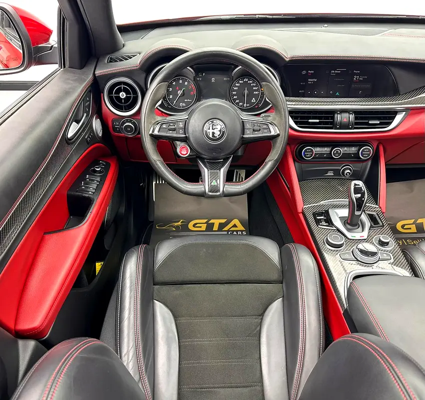 2020 Alfa Romeo Stelvio Quadrifoglio, Nov/2026 Alfa Romeo Warranty + Service Contract, FSH, GCC - Image 8