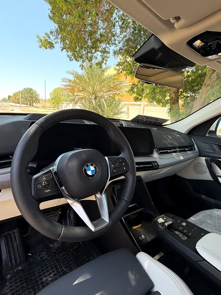 BMW X2 18i , Full option , 5 years service and warranty - Image 7