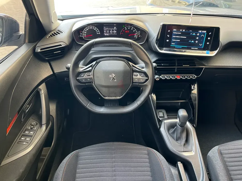 No Accident / Original Paint / Full Service History / GCC Specs / 2023 Peugeot 2008 Active 1.6L - Image 11
