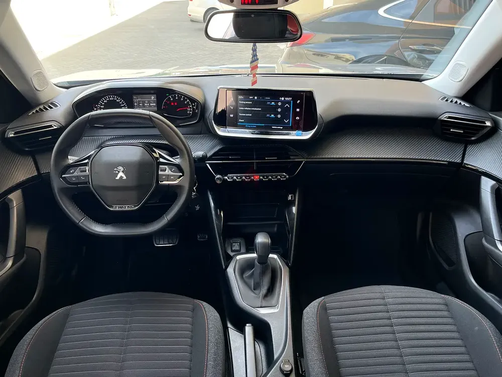 No Accident / Original Paint / Full Service History / GCC Specs / 2023 Peugeot 2008 Active 1.6L - Image 13