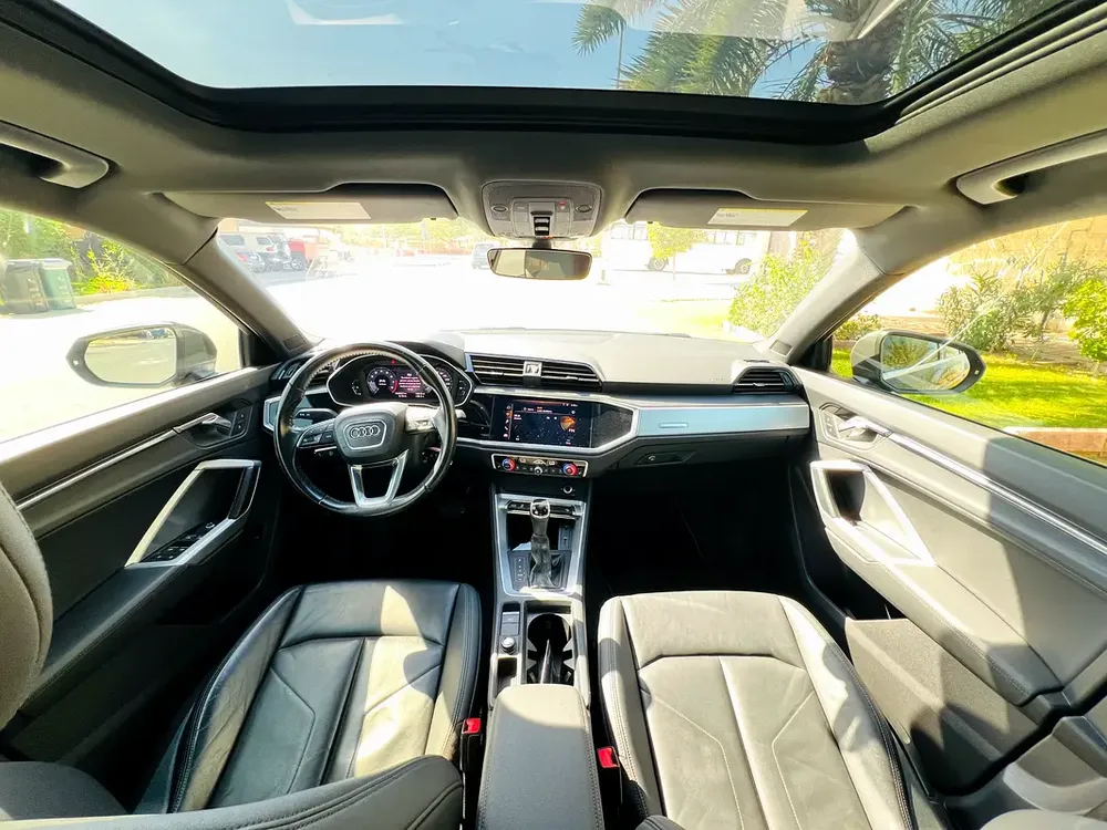 2019 Audi Q3 full options - Image 8