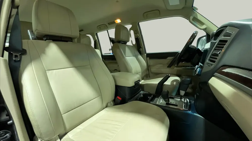 AED 1,044/m | 0 DP | Free 3 Months Warranty | Service History | 30D Return | MITSUBISHI PAJERO 2020 - Image 6