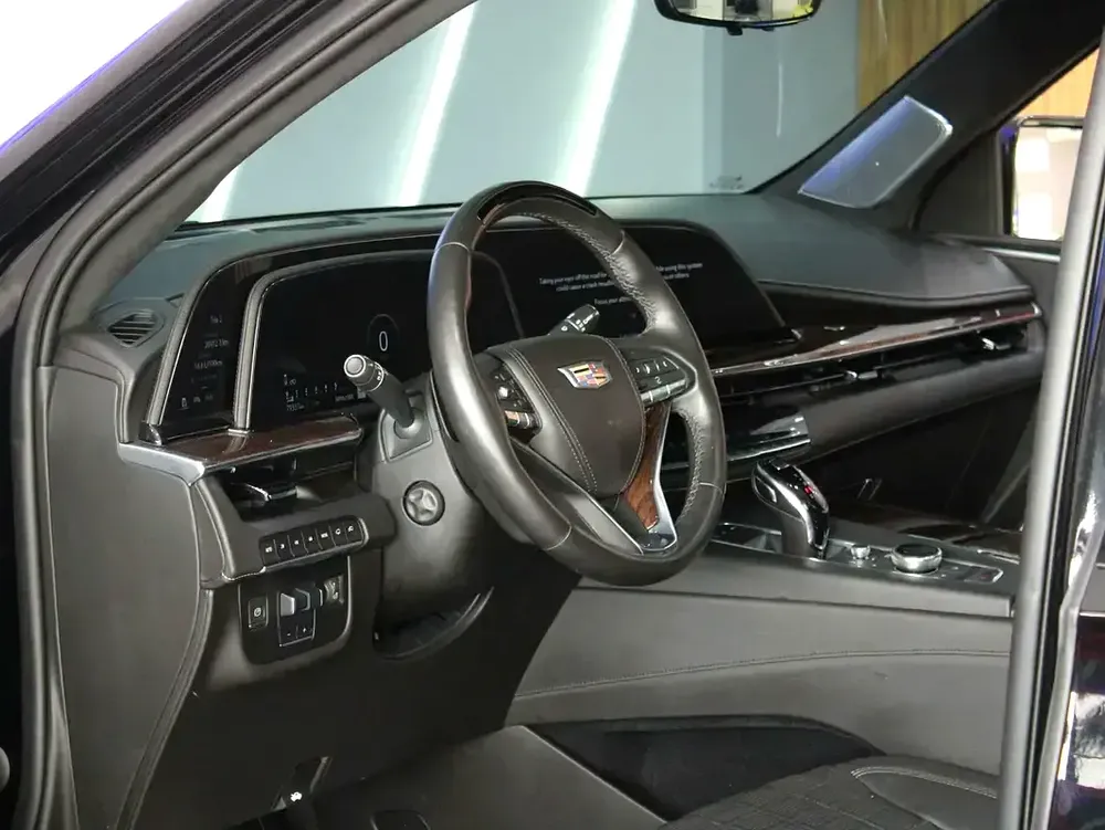 2022 - Cadillac Escalade Sport Platinum - Image 10
