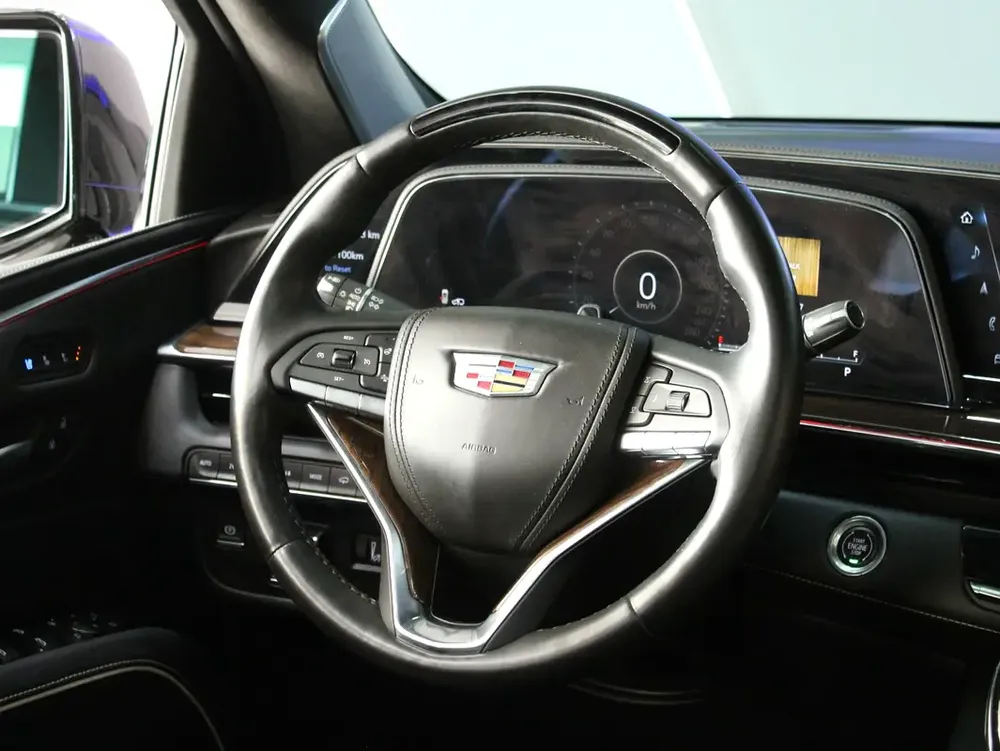 2022 - Cadillac Escalade Sport Platinum - Image 17