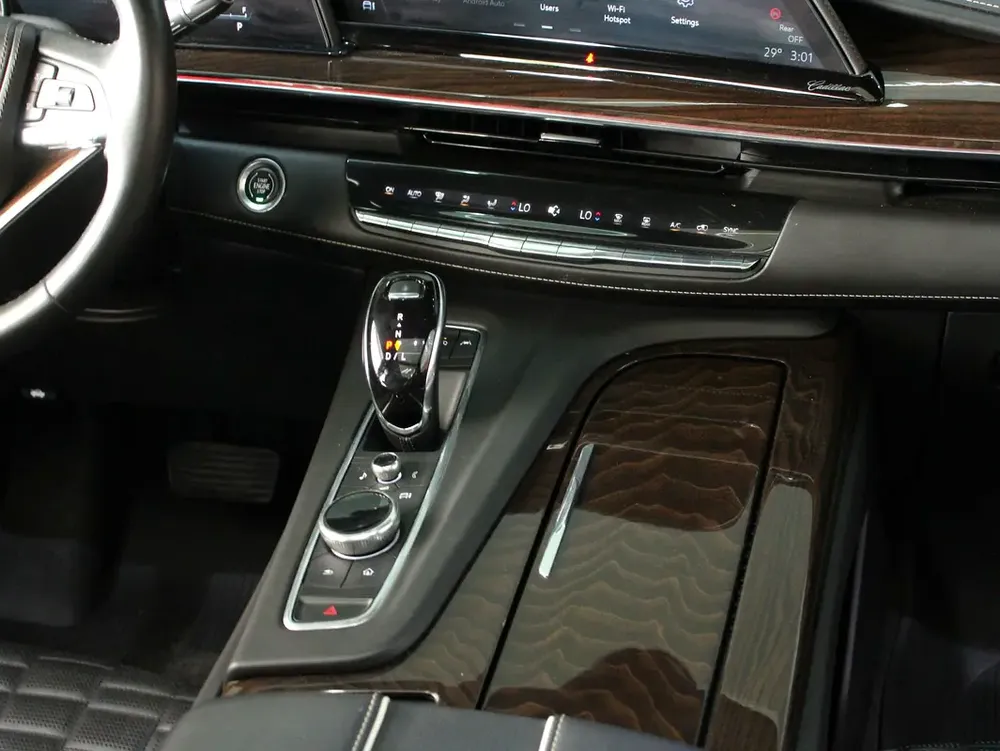 2022 - Cadillac Escalade Sport Platinum - Image 19