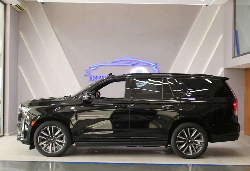 2022 - Cadillac Escalade Sport Platinum - Image 6