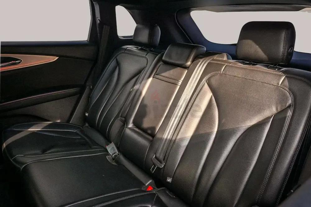 AED 630/month | 2018 Lincoln MKX  | GCC Specs | Ref#438452 - Image 13
