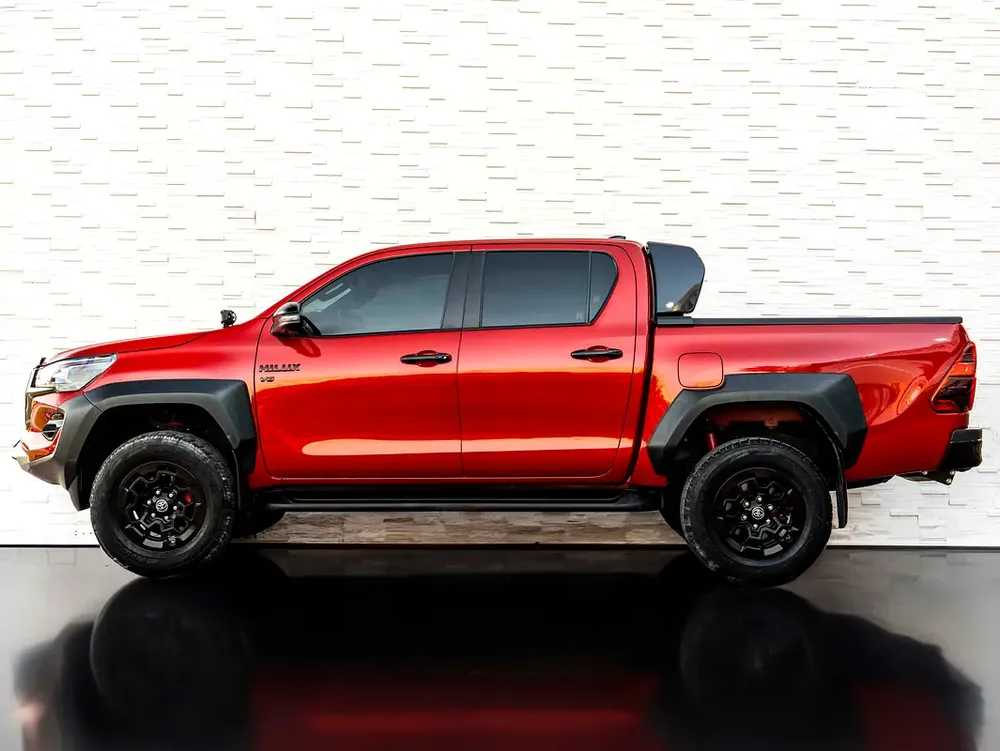 0% DOWN PAYMENT | THE MAY ADVANTAGE | HILUX GR SPORT | BUILT FOR THE DESERT | WARRANTY - Image 6