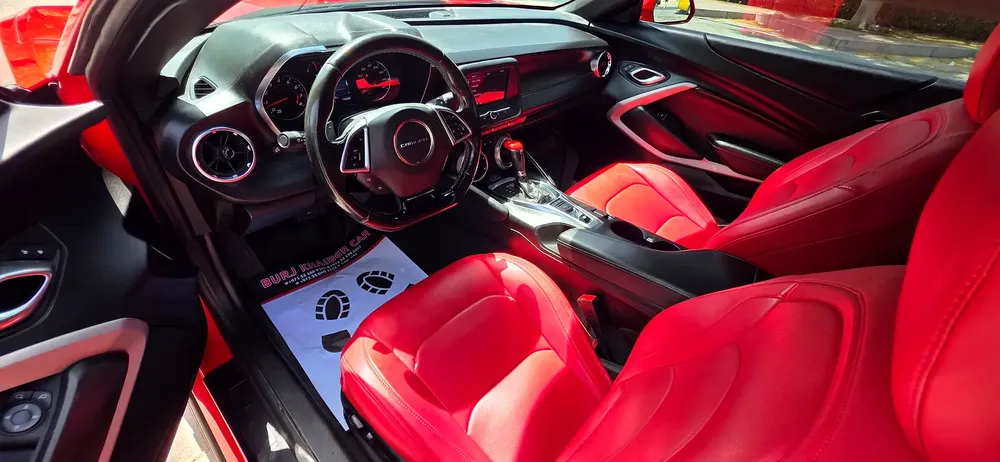 Chevrolet Camaro 2021 1LT V6 - Image 12
