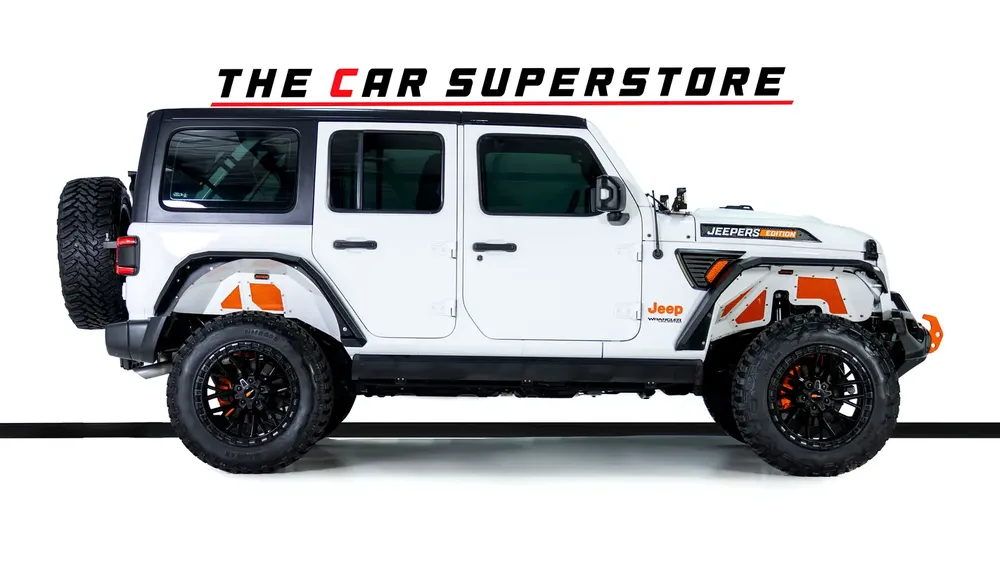 Jeep Wrangler Sport-GCC-Jeepers Edition-Upgraded-FSH-Al Futtaim Warranty and Service Contract - Image 9