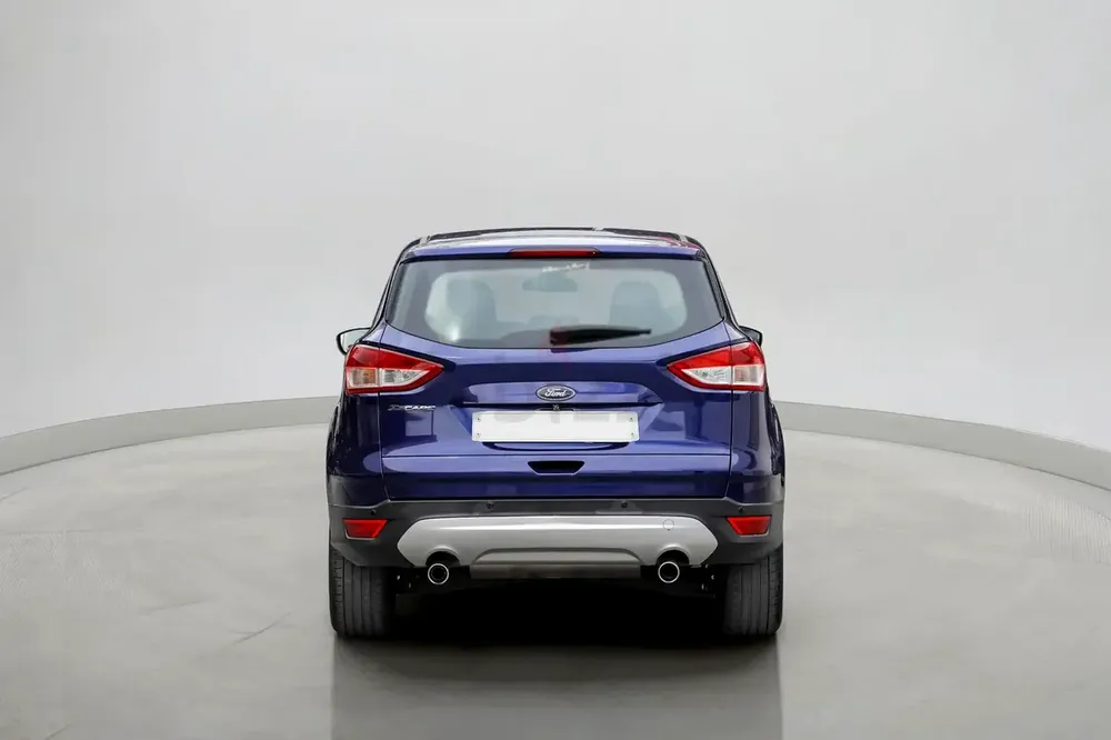 2015 Ford Escape S 2.5L | GCC Specifications - Image 4
