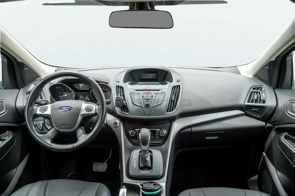 2015 Ford Escape S 2.5L | GCC Specifications - Image 9