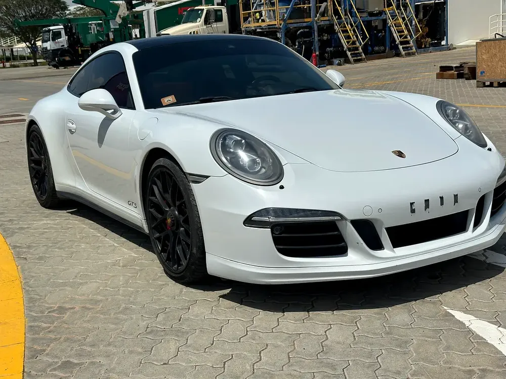 2016 Porsche 911 Carrera 4 GTS - GCC Specs - Image 13