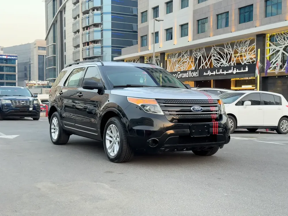 Ford Explorer 2013 GCC Spec , 4x4 accident free, fully automatic, excellent condition - Image 5